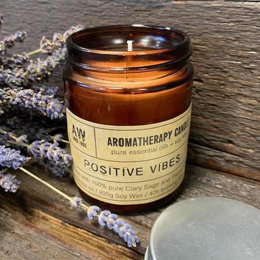 aromatherapy candle from soothing suds