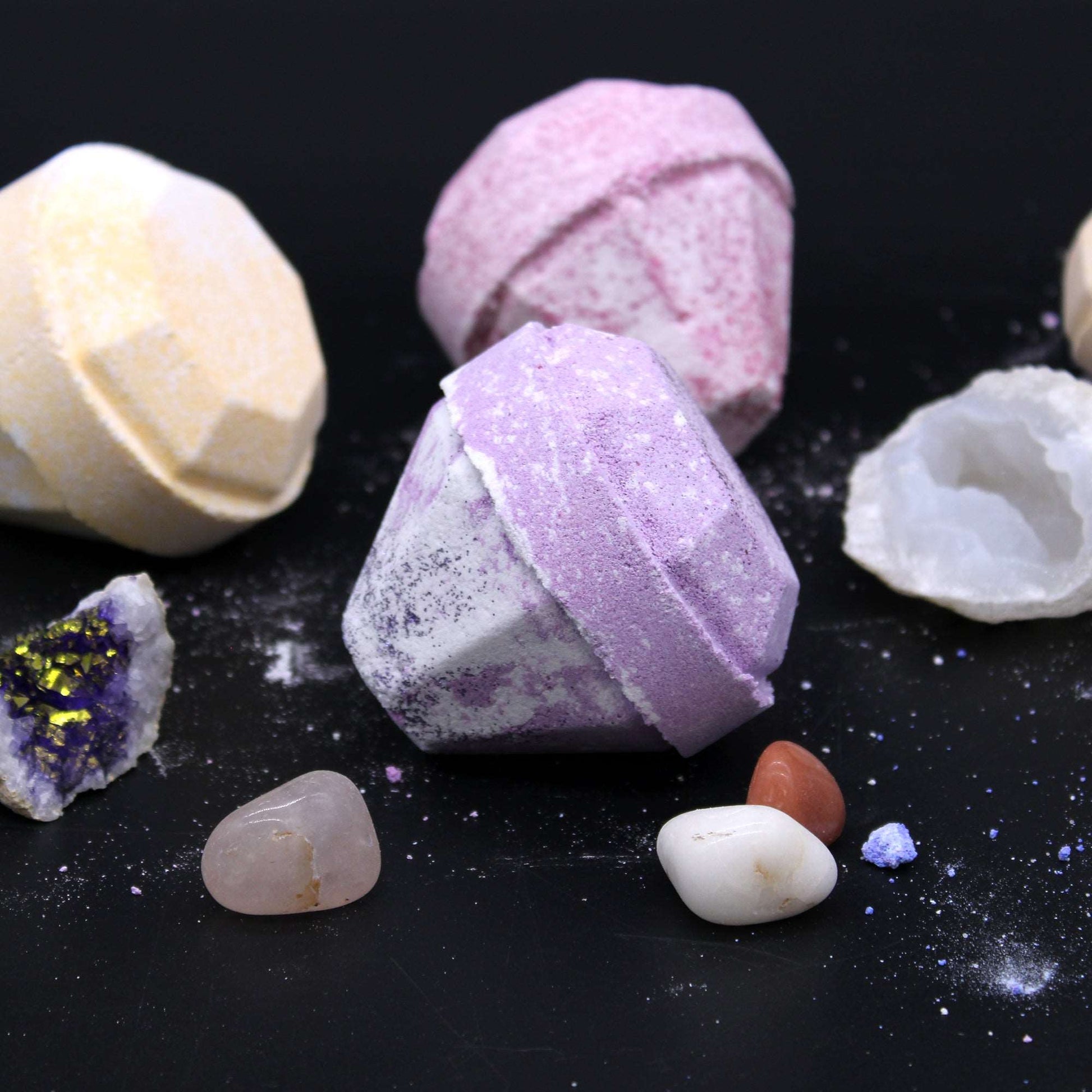 Gemstone Bath Bomb - Very Berry - Soothing Suds